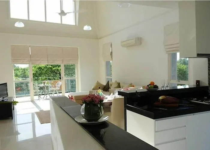 Comoda Casa Hotel 4*